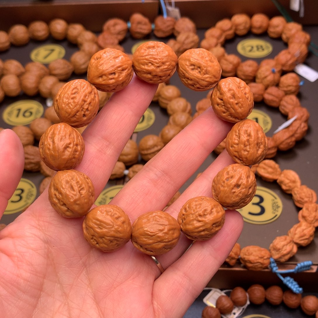文玩核桃手串18尺寸