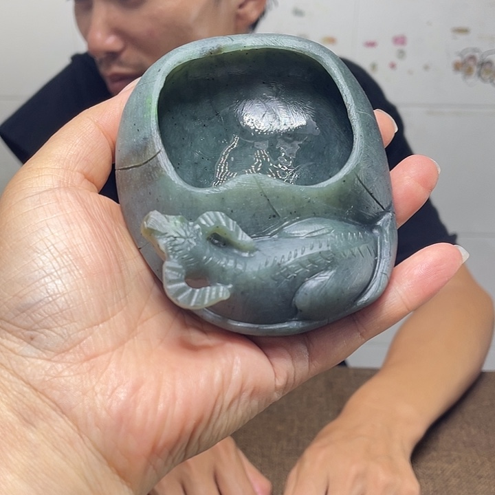 未镶嵌和田玉把件