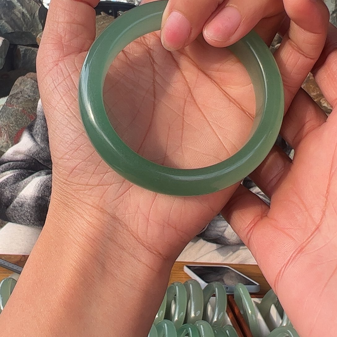 绿东陵冰晴水手镯