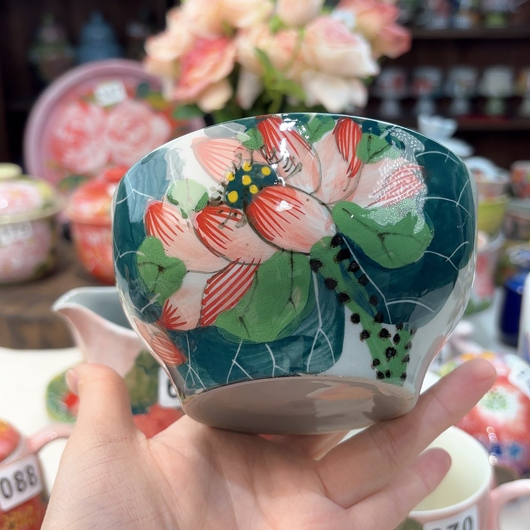 瓷片兔兔好可爱啊我