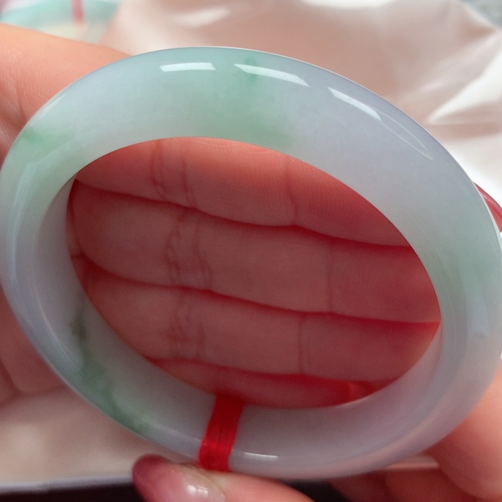 翡翠手镯未镶嵌冰飘花58