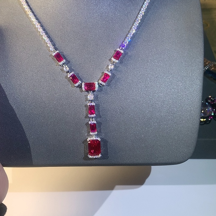 非金属36项链。            