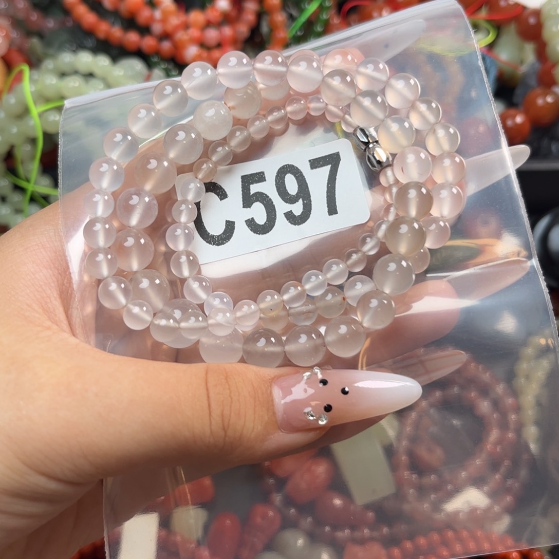 南红玛瑙未镶嵌珠宝奇石