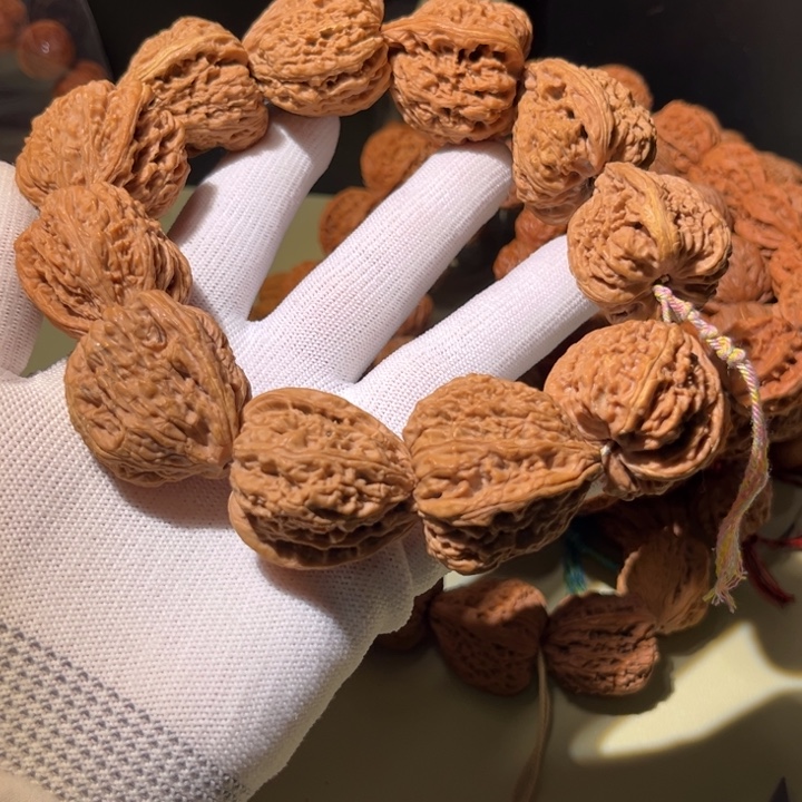 文玩核桃手串…………