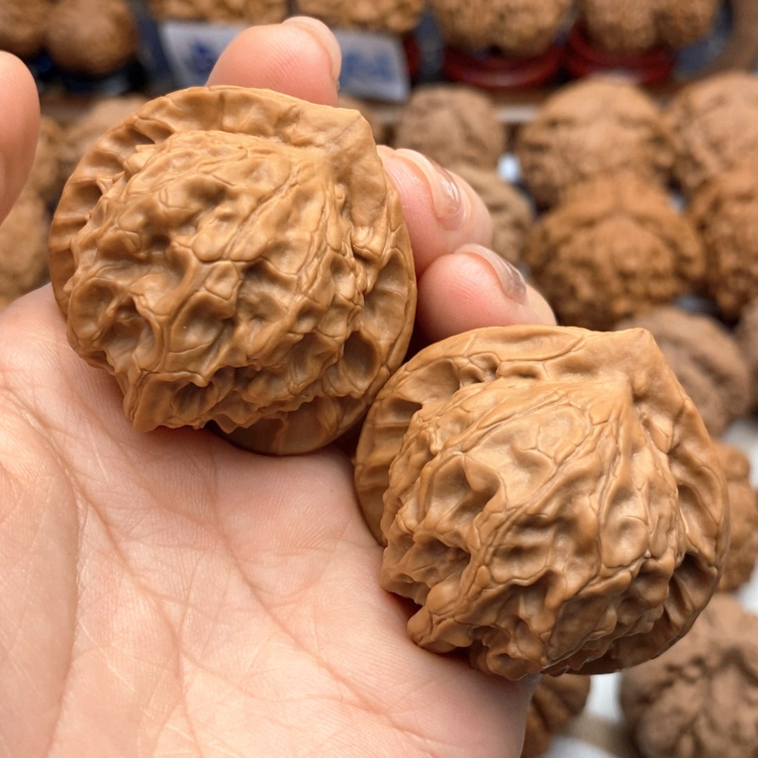 【闪购商品】文玩核桃吊坠42尺大耳朵