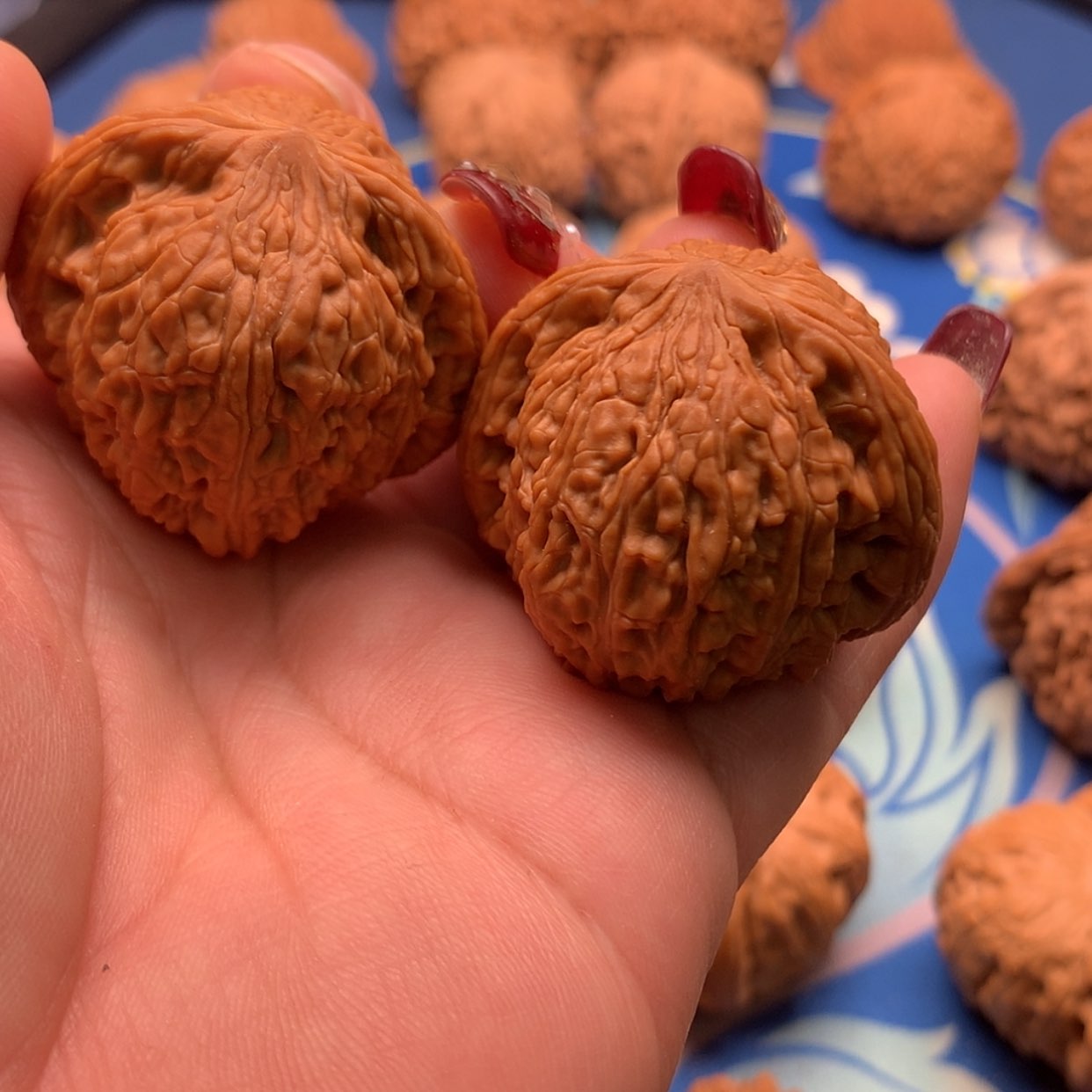 【闪购商品】文玩核桃把件泥鳅38