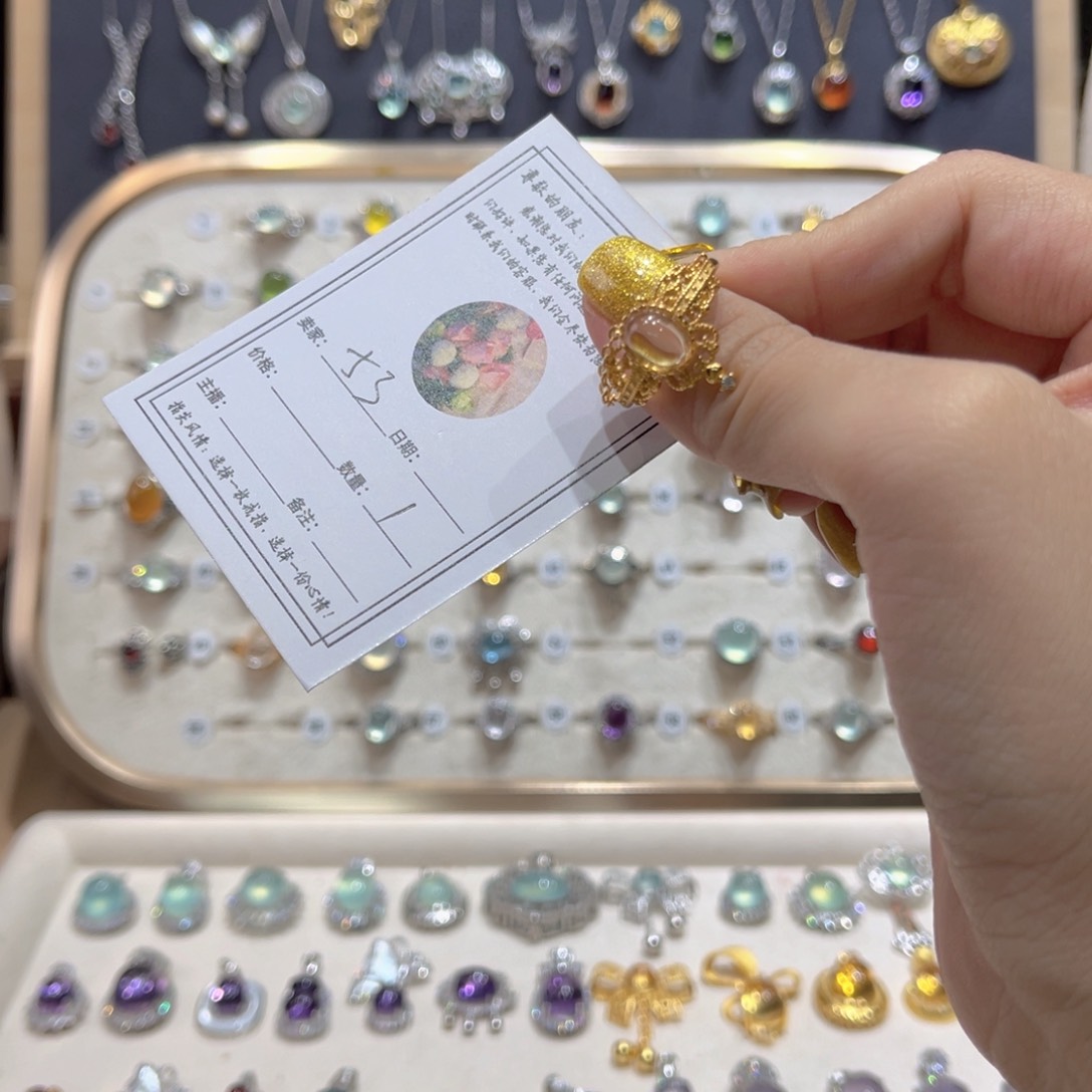 岫玉戒指银S925镶嵌茶***衣