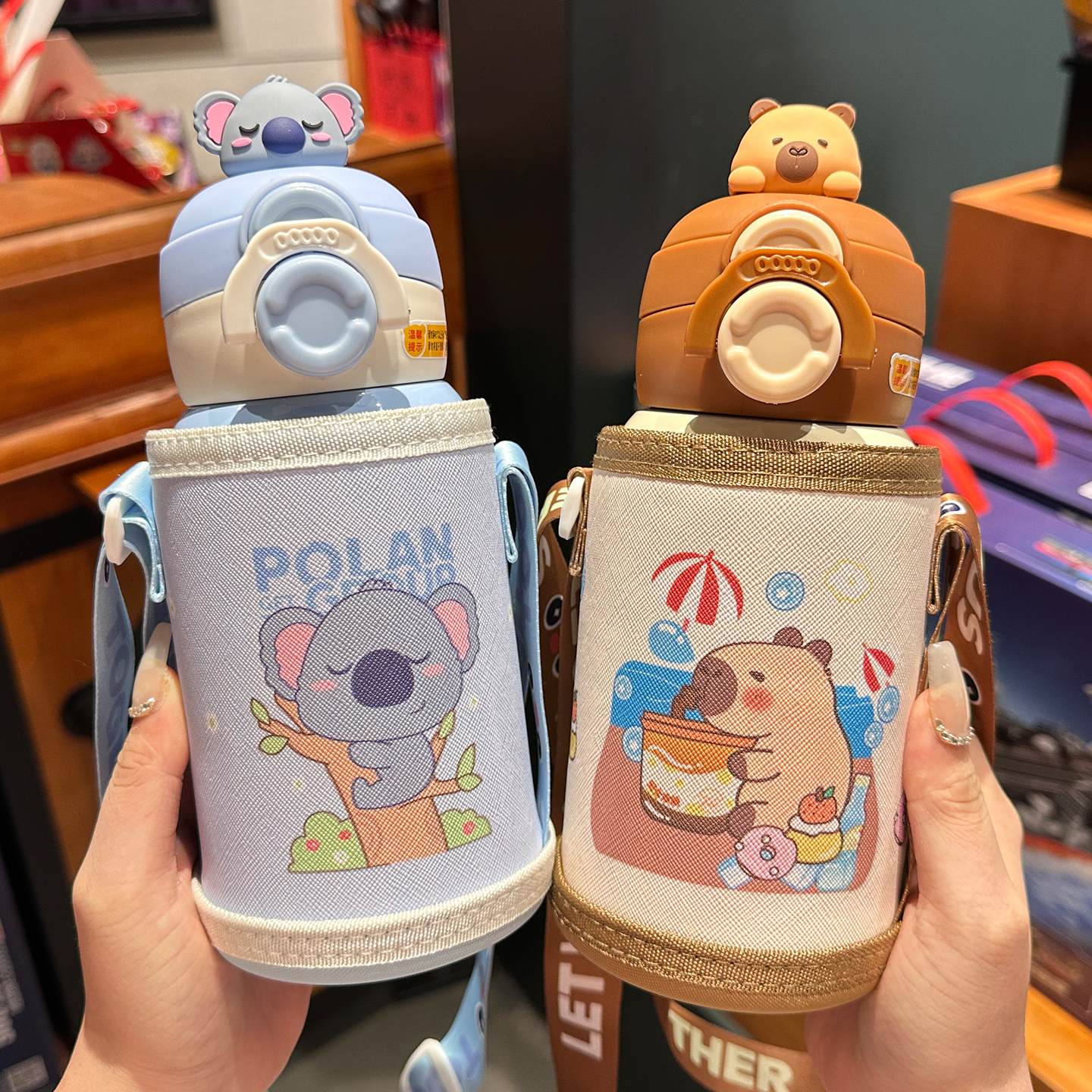 【小慧乱炸】玩偶双饮保温杯不锈钢便携斜跨儿童500ML水杯7636