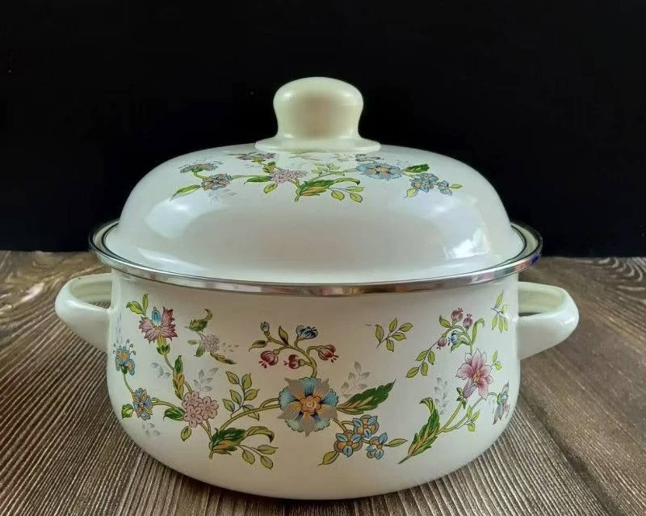 20厘米芳香搪瓷柿锅1个