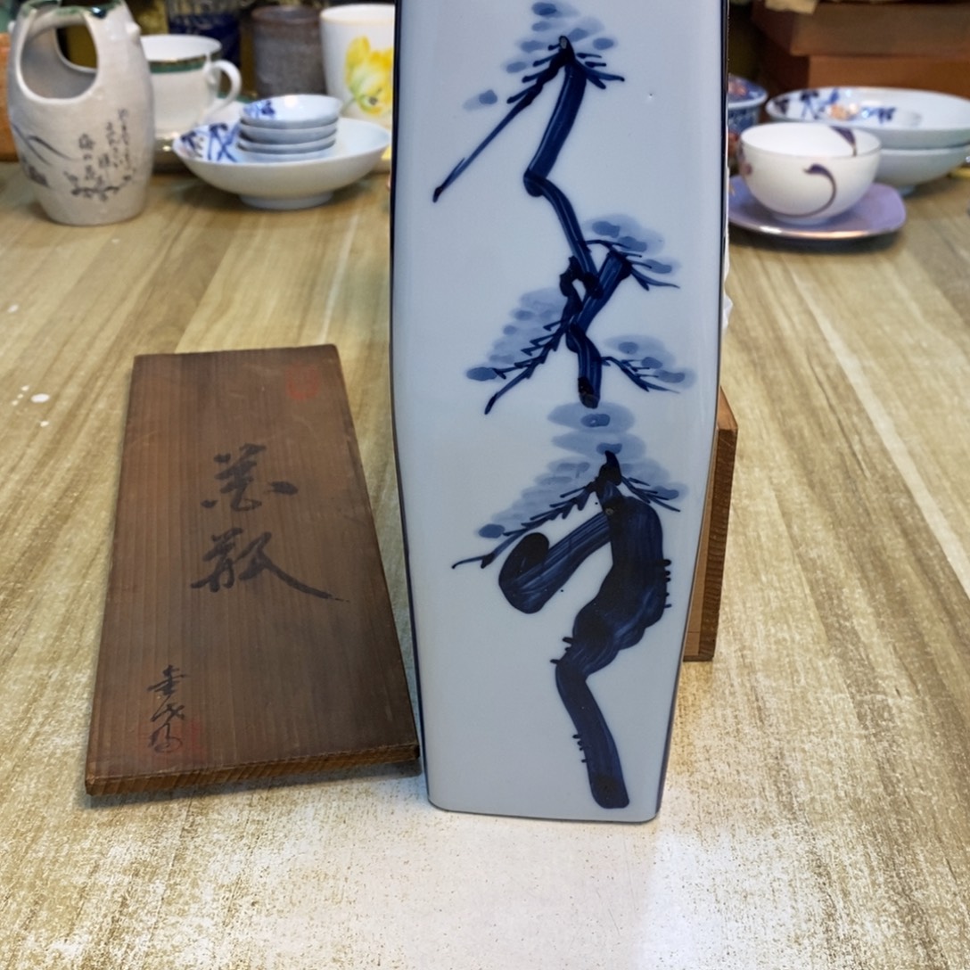 青***青易雅集工艺品有限公司