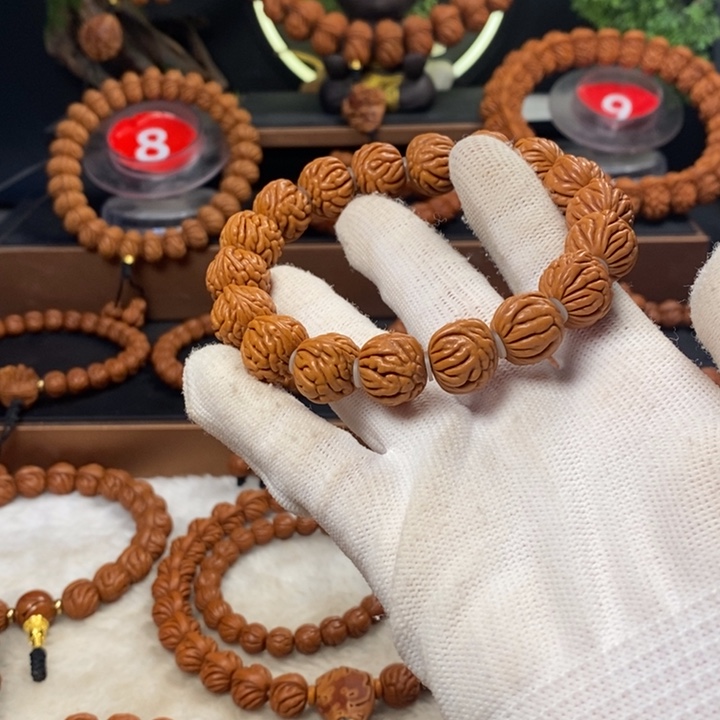 桃核吊坠秦岭龙纹