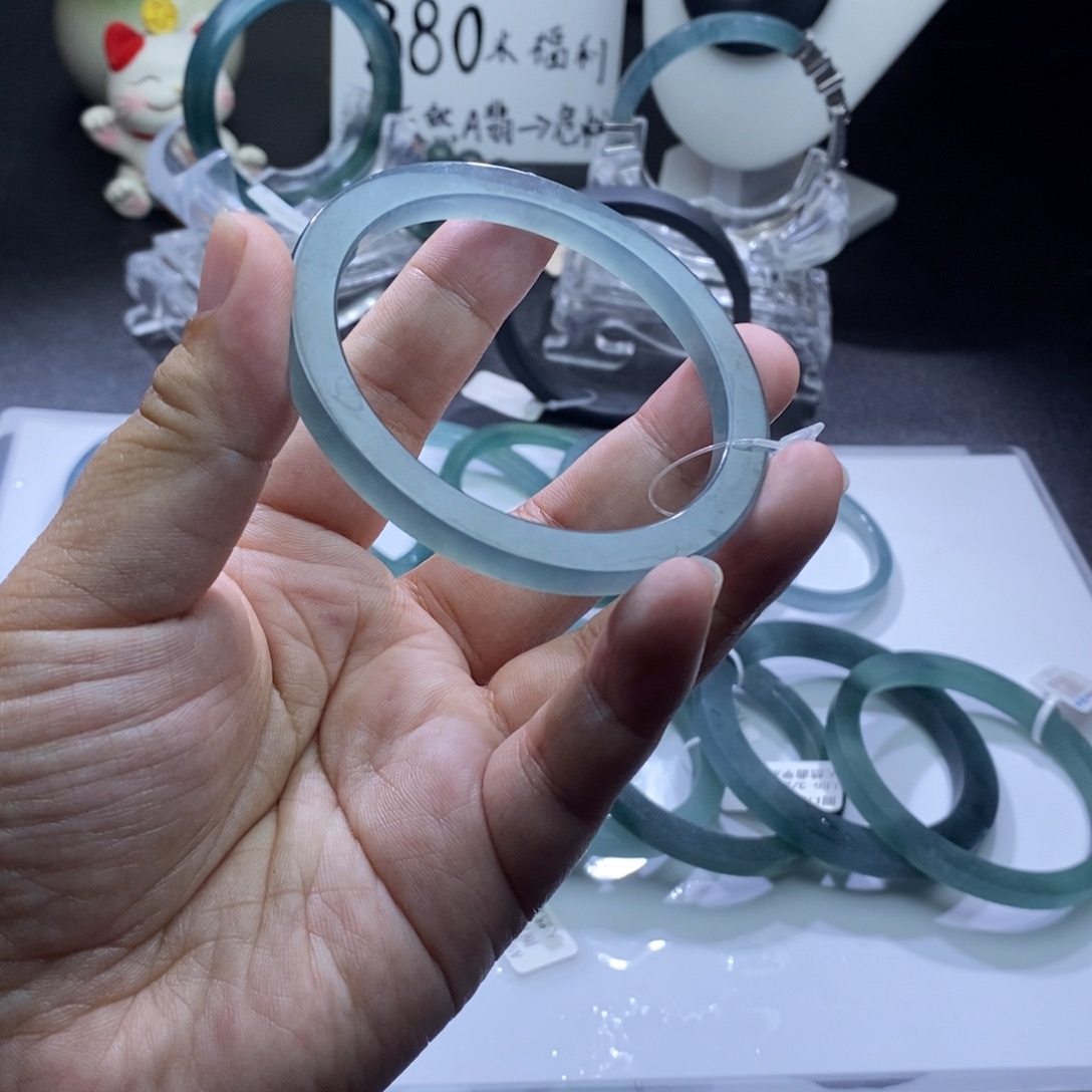 定制翡翠未镶嵌工费冰天空蓝方