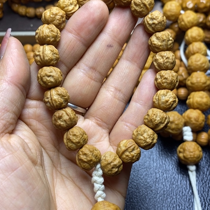 猴头核桃手串猴头草