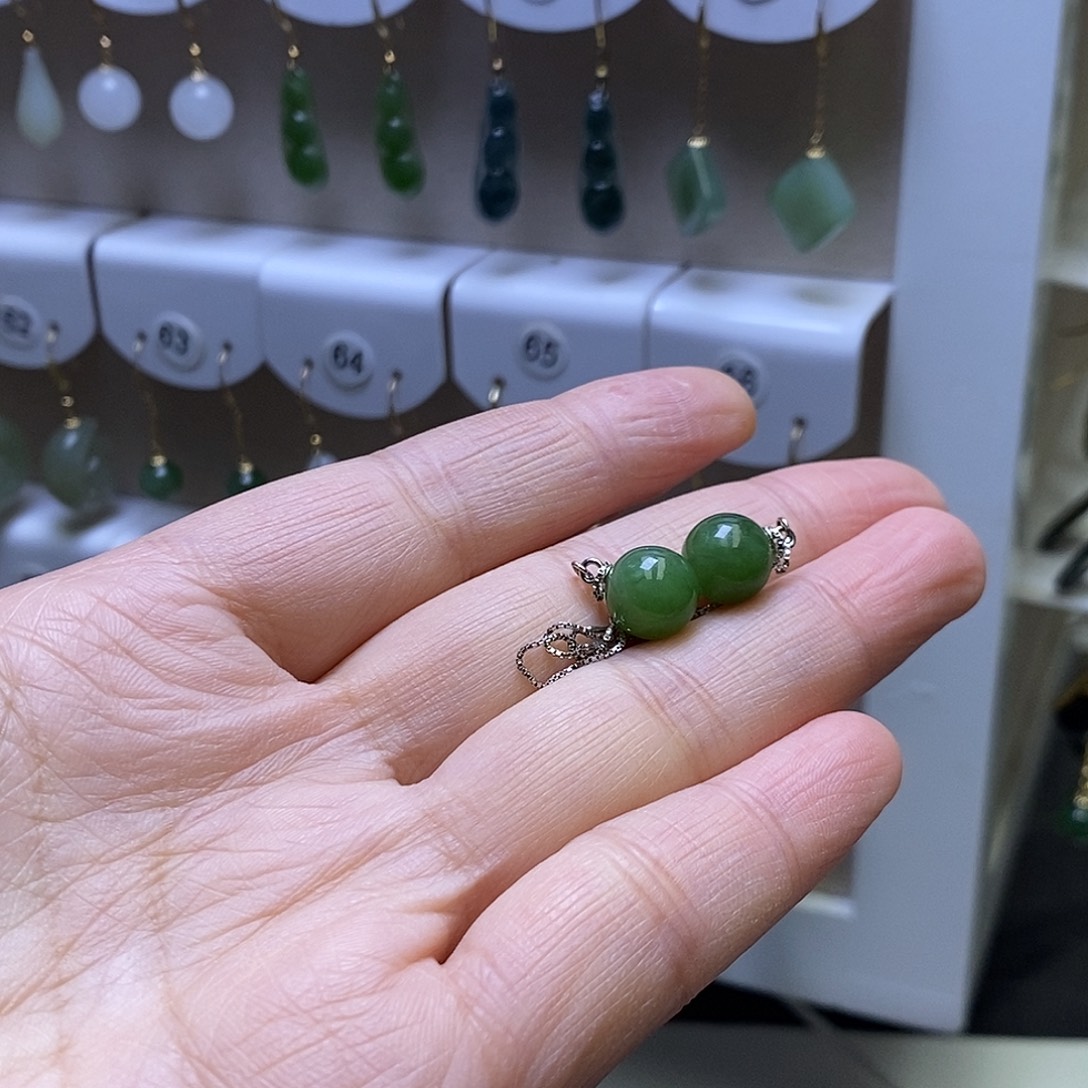 和田玉银S925镶嵌耳饰