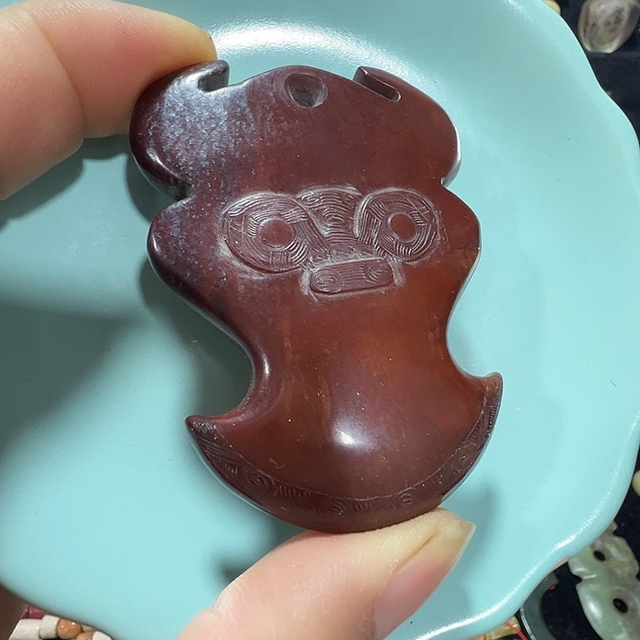 透闪石质玉未镶嵌挂件