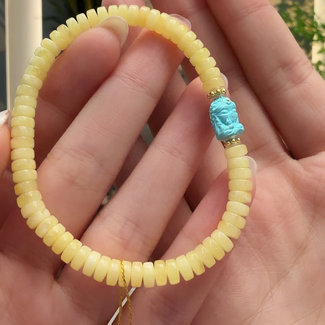 绿松石未镶嵌颈饰