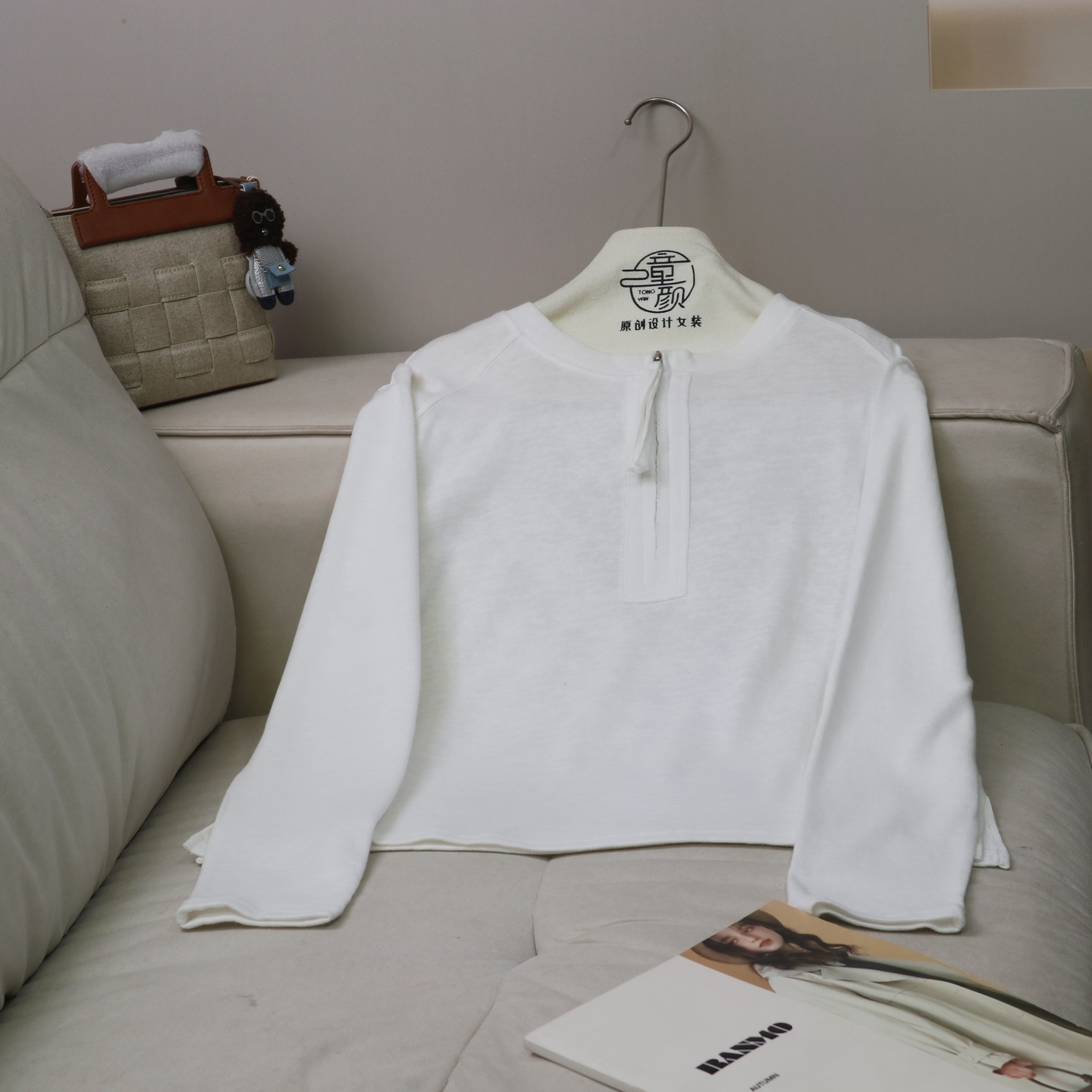 【12098】高品质原创设计白色百搭半拉链长袖童
