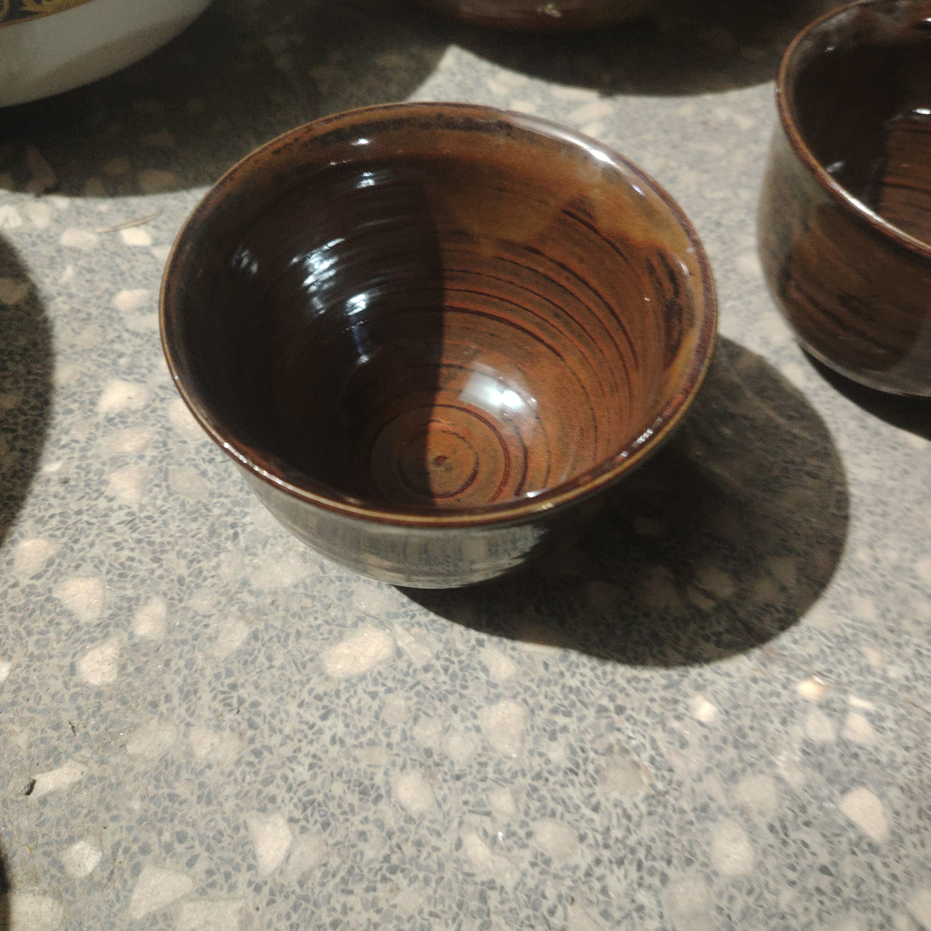 陶瓷盘子碗啥都有