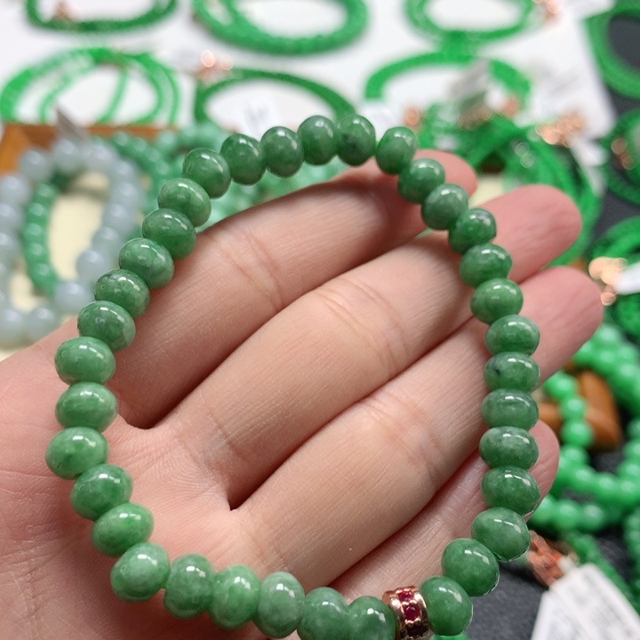 翡翠未镶嵌手链翡翠