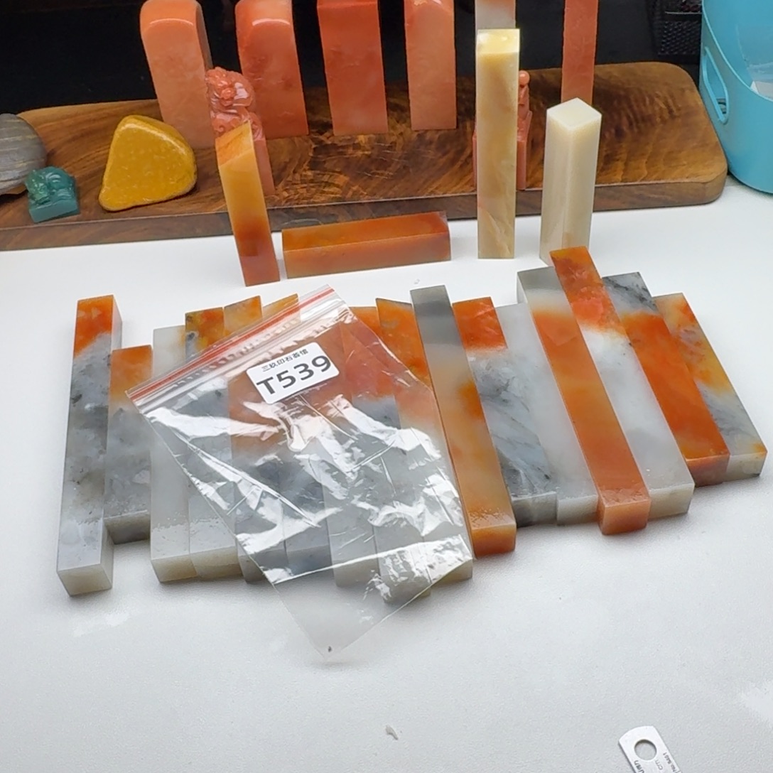 张***峰老挝石老挝 老挝 老挝 老挝