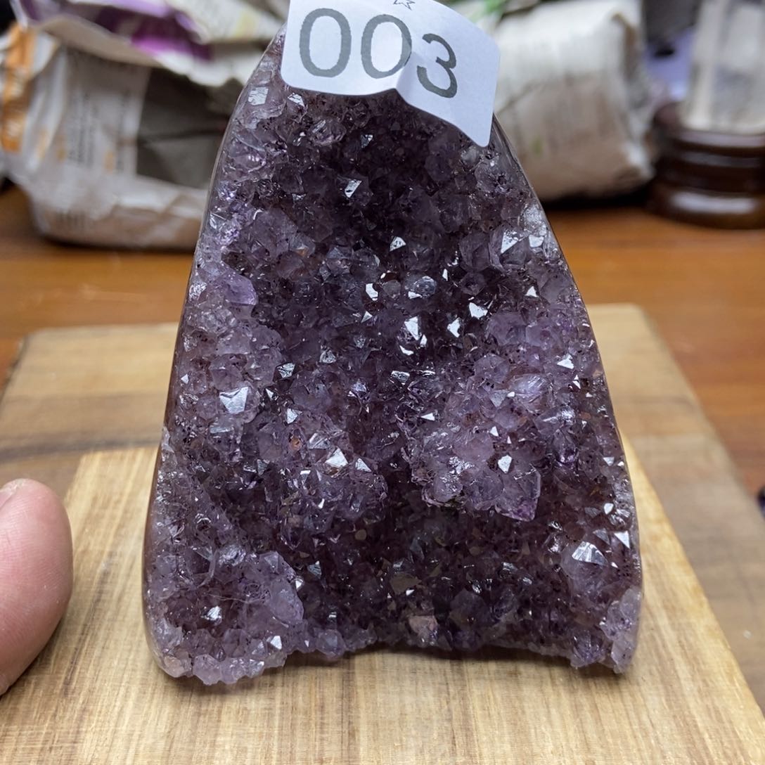 紫晶天然水晶摆件未镶嵌