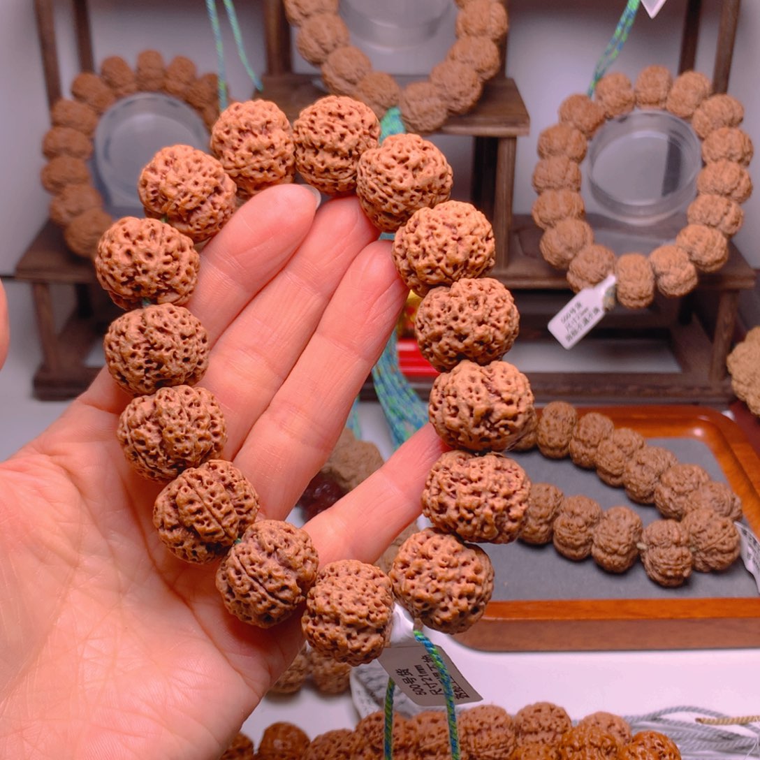 海***空金刚菩提手串金刚菩提梁产区爆肉微裂断齿正常介意勿拍