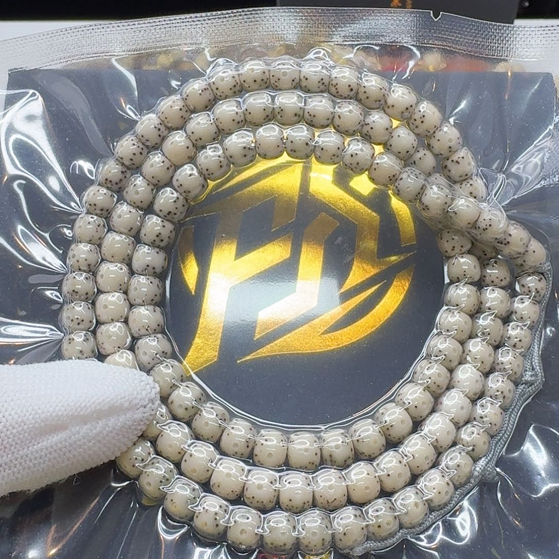 吊坠星月菩提122梵天糯冰大眼睛7左右108