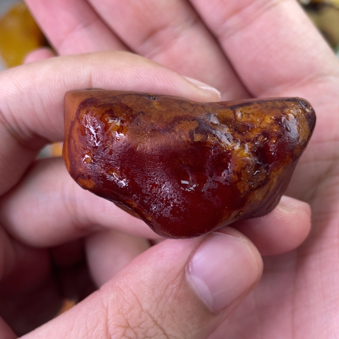 定制琥珀天然琥珀