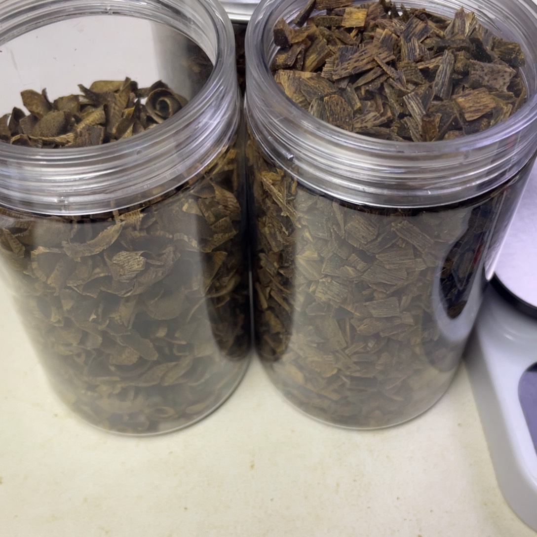 阳***道沉香碎屑沉香沉水莺歌绿150克➕陆河切片44克➕树丁100克