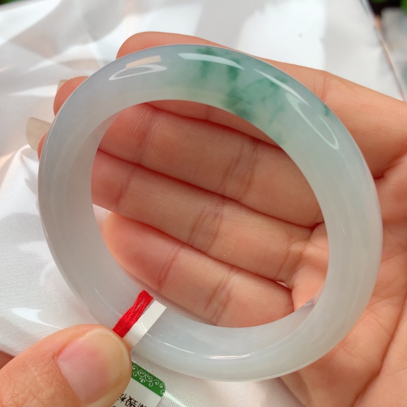 【闪购商品】翡翠手镯未镶嵌天然翡翠手镯