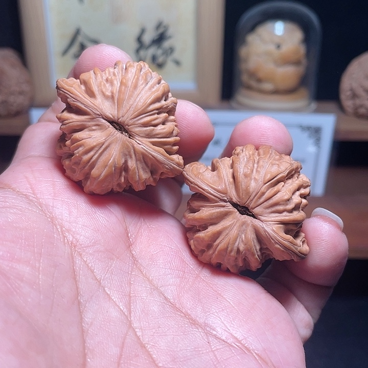 活***~文玩核桃把件汉高楼38尺