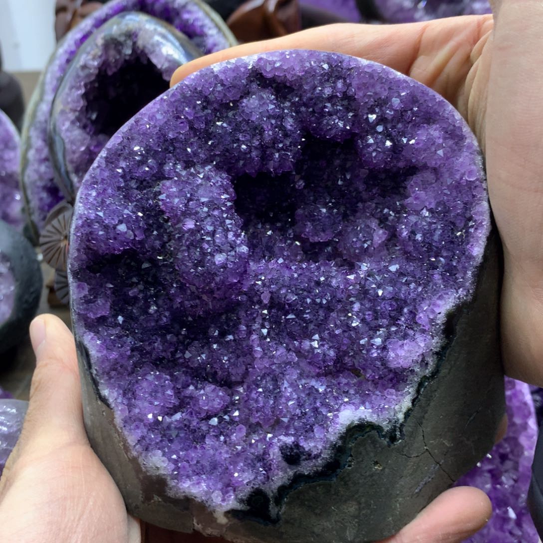 紫晶大型摆件（非配饰）未镶嵌怡****滩