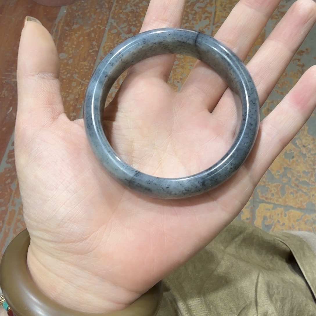 和田玉未镶嵌手镯57-58