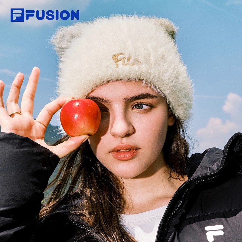 FILA FUSION斐乐潮牌女帽针织帽冬休闲猫耳帽毛线帽T13W542202F
