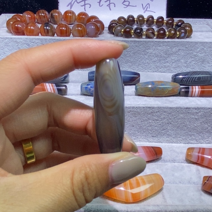 玛瑙/玉髓未镶嵌颈饰