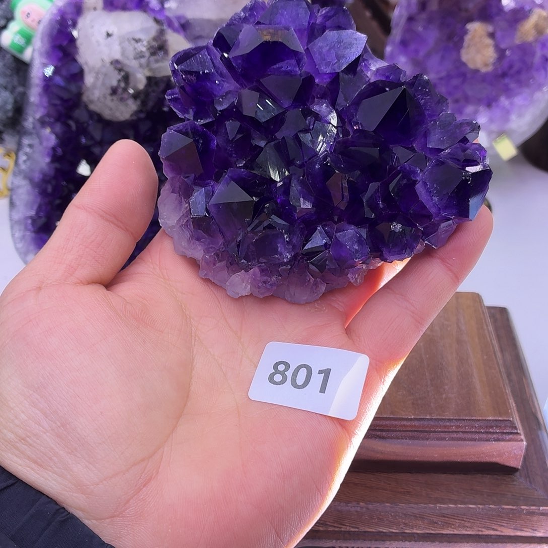 水晶大型摆件（非配饰）未镶嵌