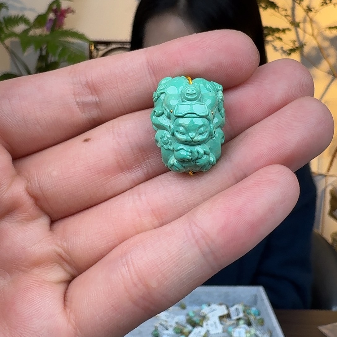 绿松石未镶嵌珠宝奇石