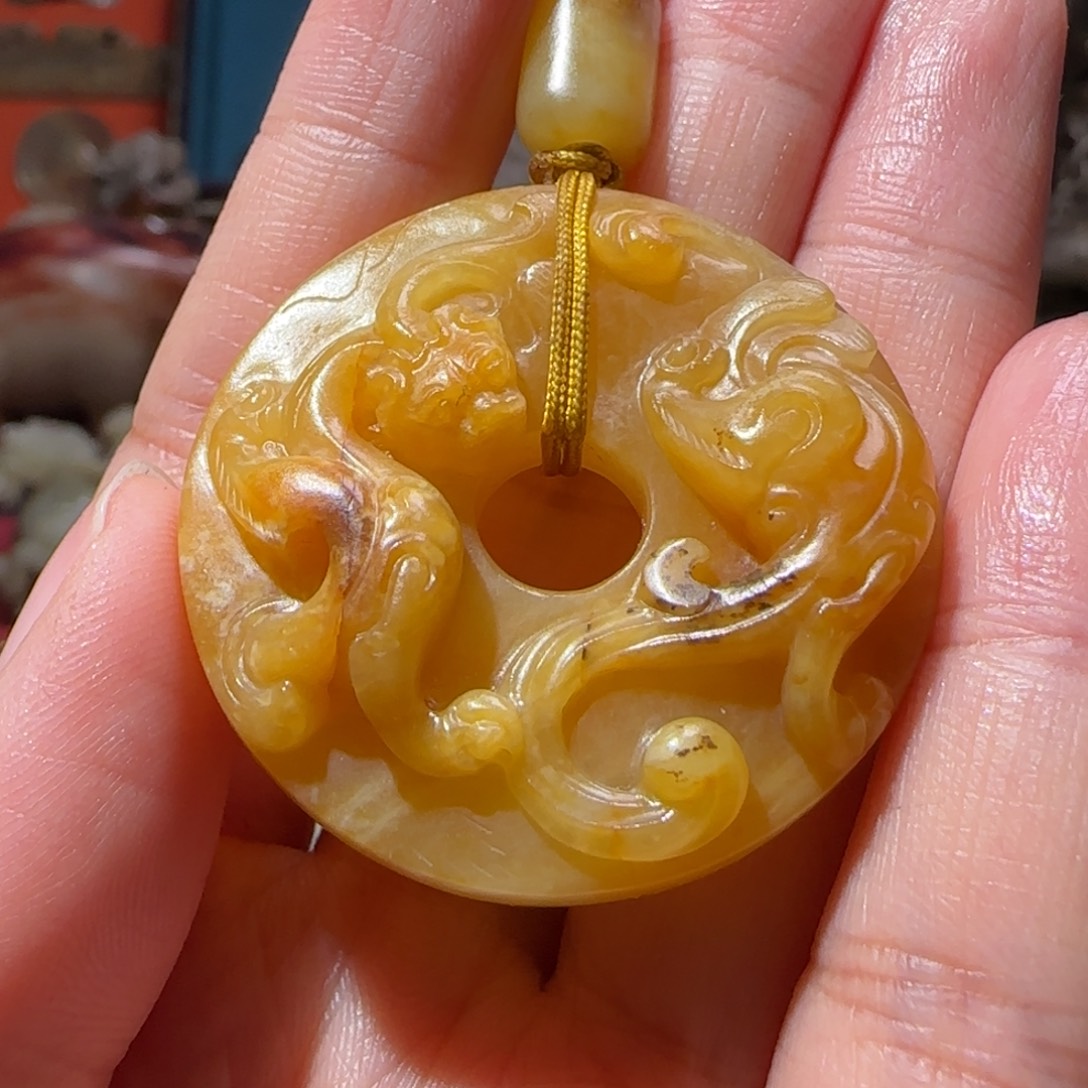 天***松和田玉未镶嵌挂件