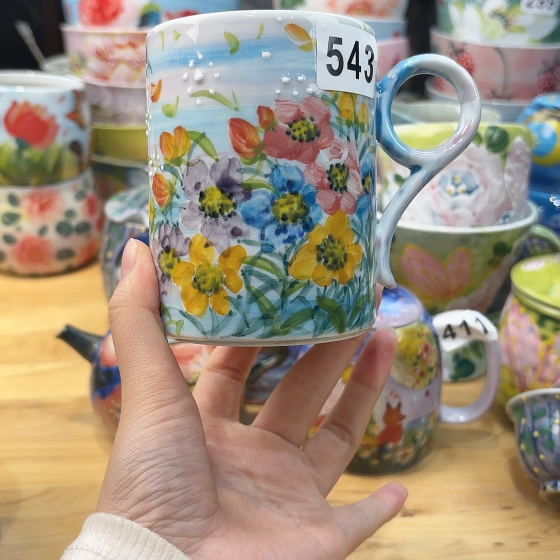 瓷片兔兔嘎嘎嘎好帅