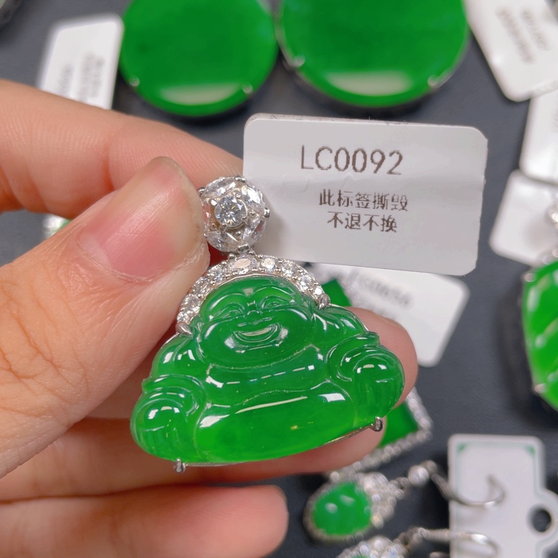 【闪购商品】颈饰银S925镶嵌翡翠将*翡翠