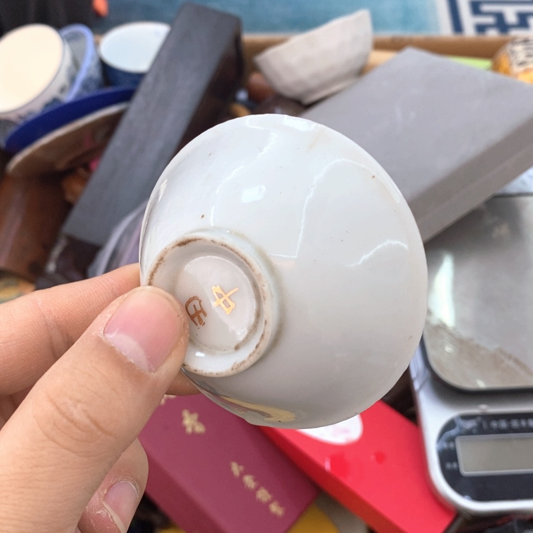瓷片哈哈哈哈哈哈哈哈哈