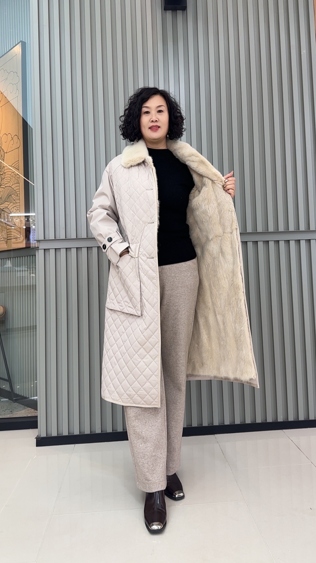 206105时尚女装派克服