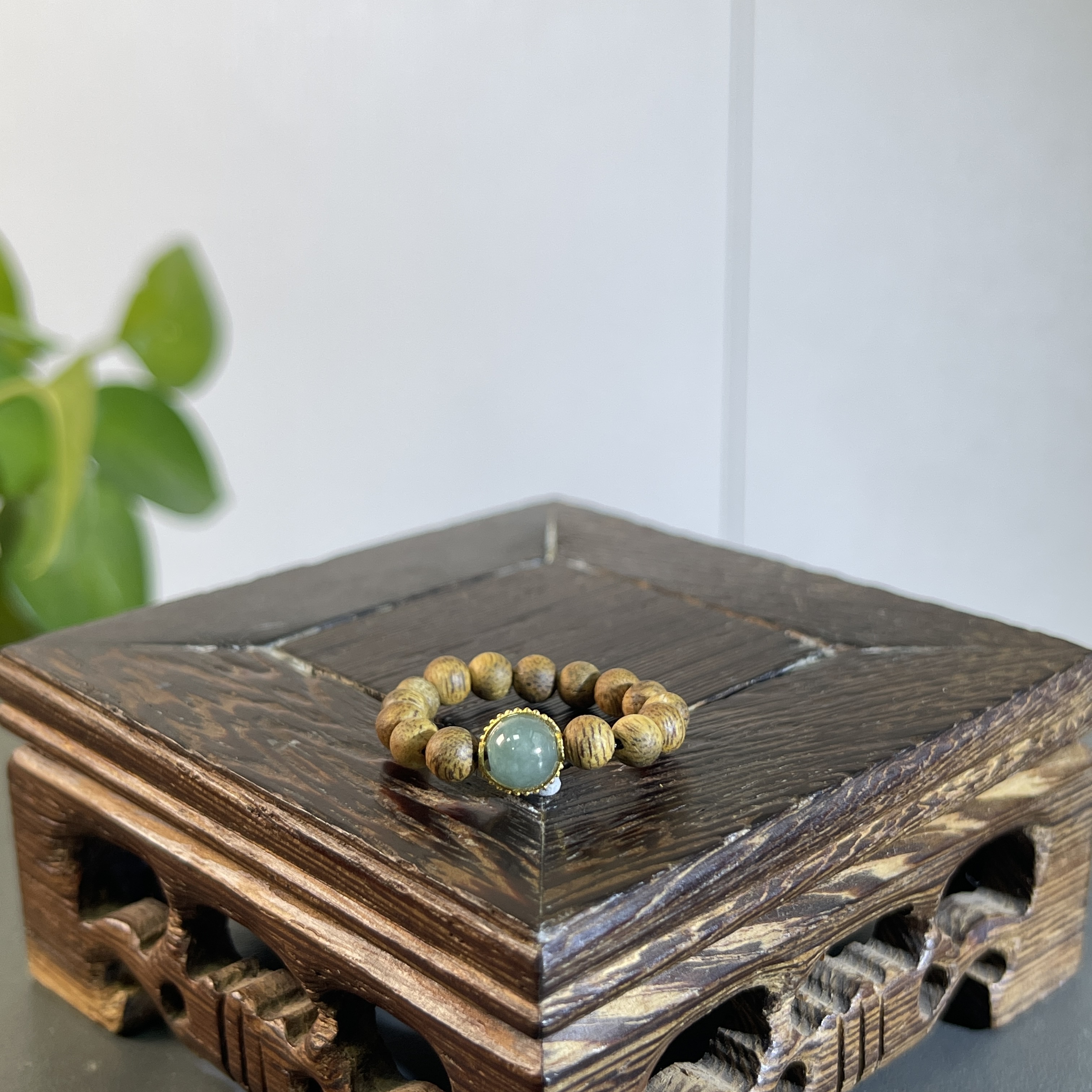 ZYCX-5474 海南棋楠戒指0.5g 约：15颗*4mm