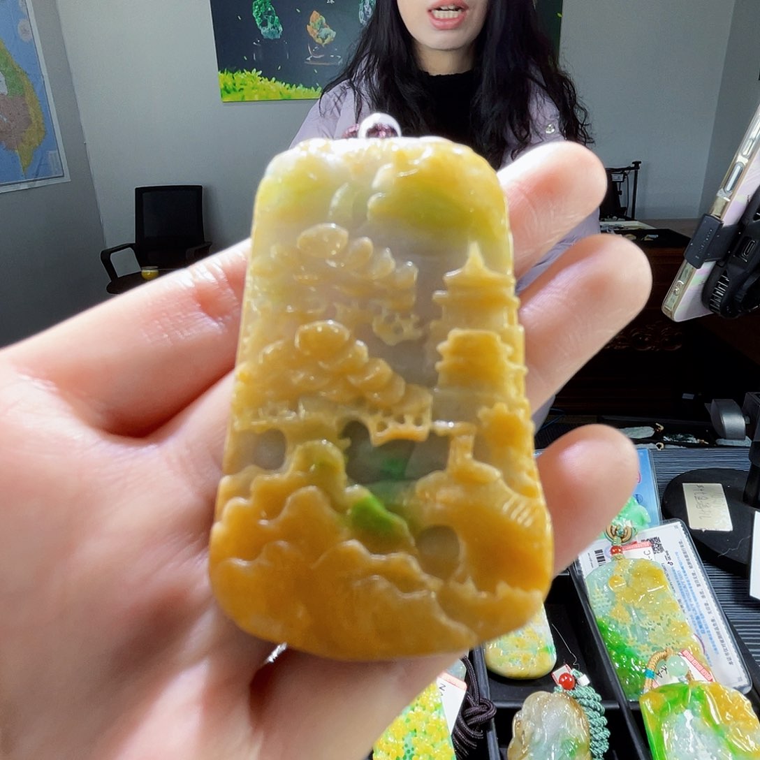 颈饰未镶嵌翡翠翡翠