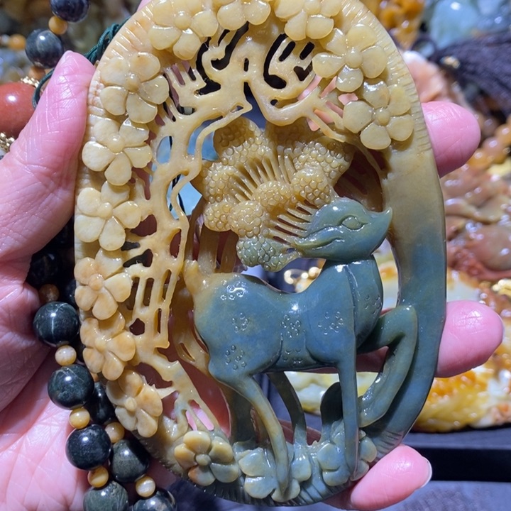 岫玉岫玉吊坠未镶嵌周*玲