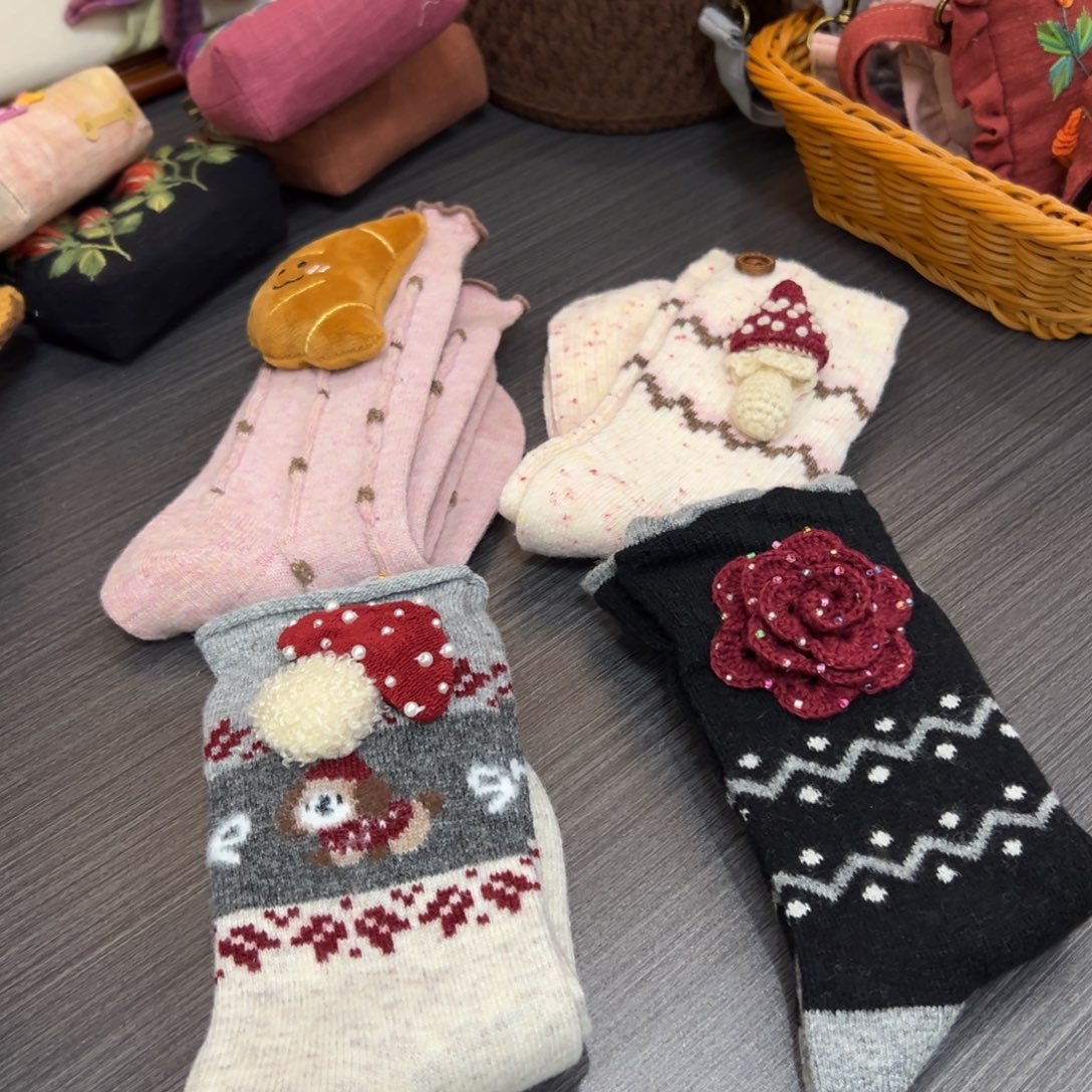 塑料钩织刺绣手工包包玩偶居家用品