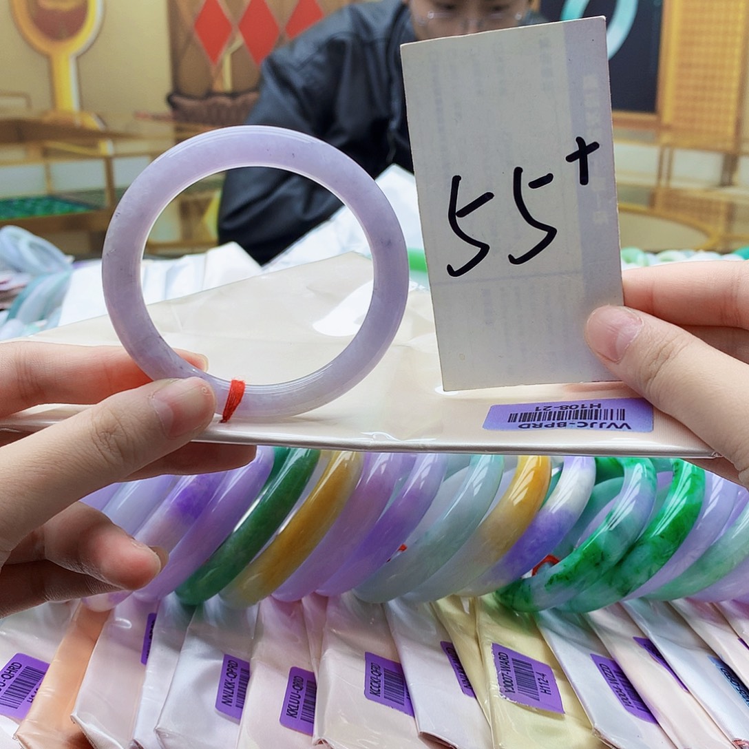 翡翠未镶嵌手镯ii