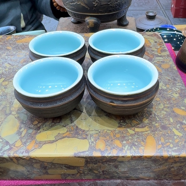 古铜釉杯子。。。。品茗瓷