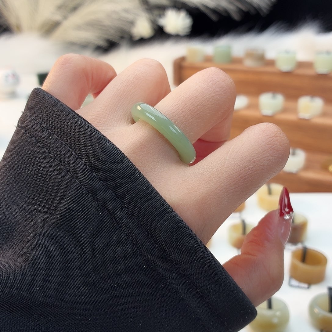 和田玉未镶嵌戒指i106蓝绿泥鳅背18.1mm