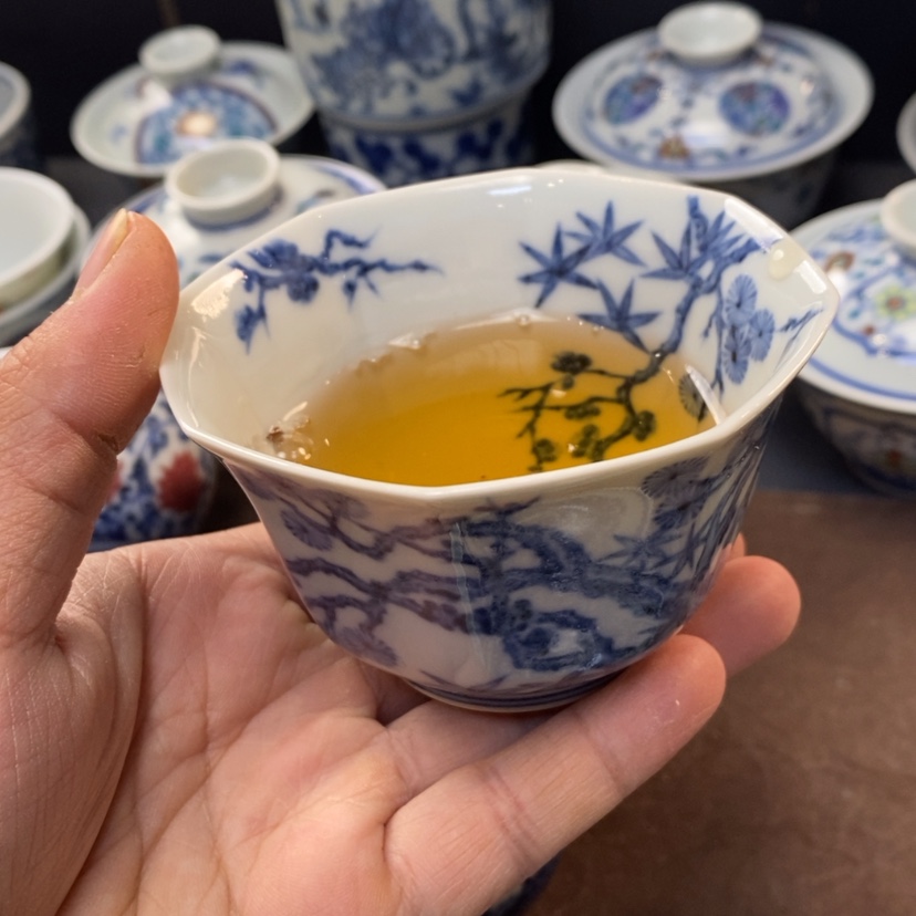 【闪购商品】景德镇青花主人杯